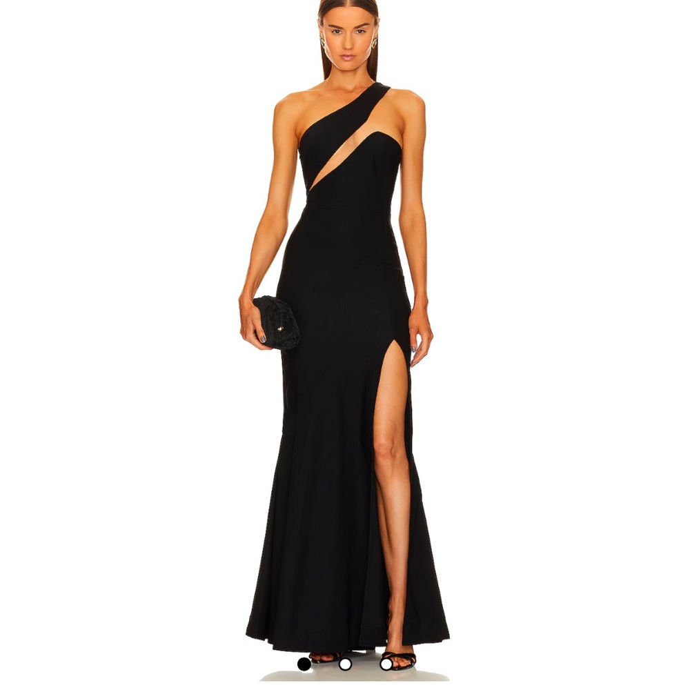 Elegant Black One-Shoulder Evening Dress